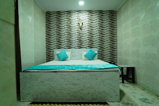 Hotel New Rajdhani Lajpat Nagar 2*